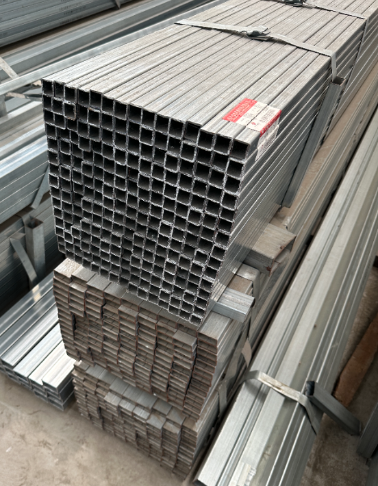 巴南现货供应30*50*2镀锌方管50*80*3.0 20*20*1.5 20*40*2.0规格齐全